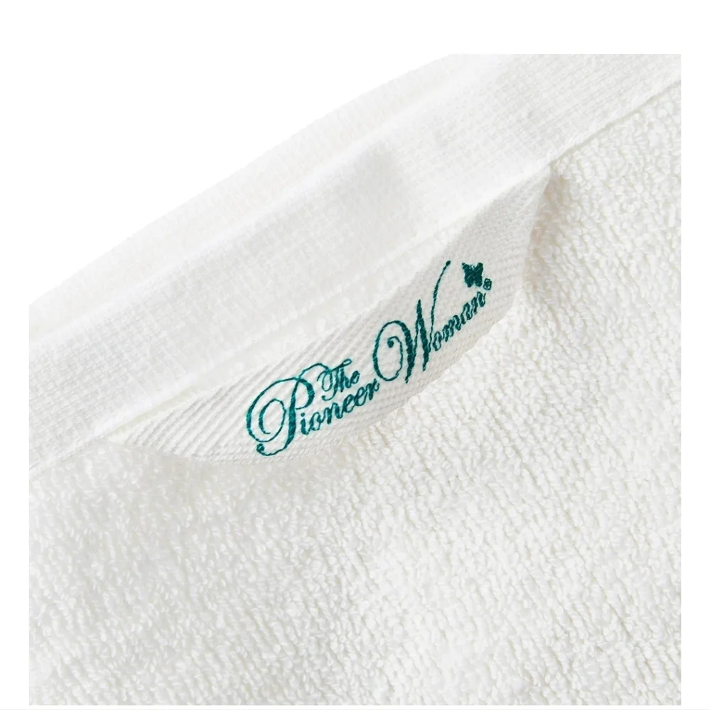 Animals Kitchen Towels Set of 2 The Pioneer Woman Cottage Core Cows 🐄🐄 Love 🥰